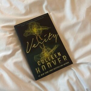 🎄2 for $15 | ‘Verity’ by Colleen Hoover (Paperback)